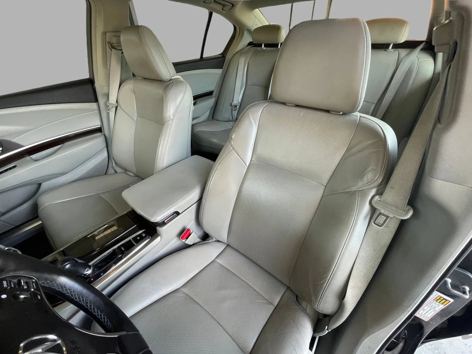 Used 2015 Acura RLX w/ Technology Package FWD image 21