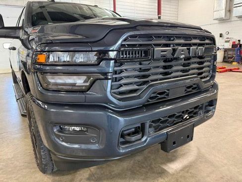 Certified 2025 RAM 2500 Big Horn AWD/4WD image 2