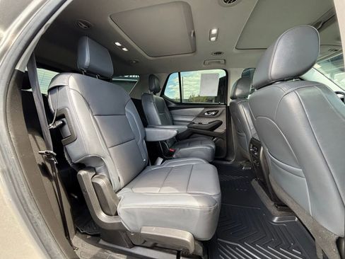 Used 2018 Chevrolet Traverse LT AWD/4WD image 25