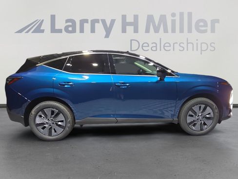 New 2025 Nissan Murano SL image 6