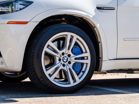 Used 2012 BMW X5 M image 33