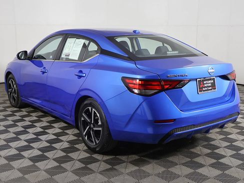 Used 2025 Nissan Sentra SV FWD image 7