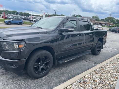 Certified 2020 RAM 1500 Big Horn AWD/4WD image 3