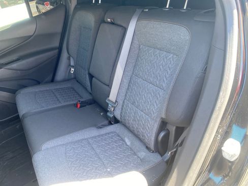 Used 2022 Chevrolet Equinox LT FWD image 12