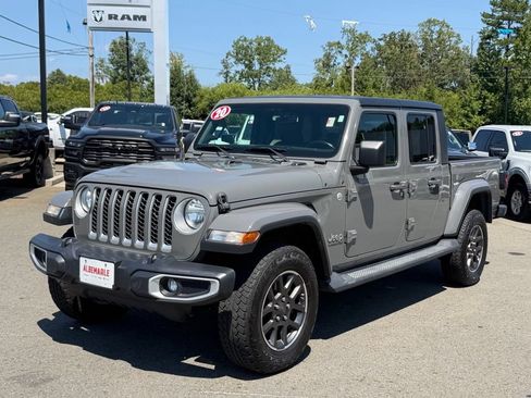 Used 2020 Jeep Gladiator Overland AWD/4WD image 8