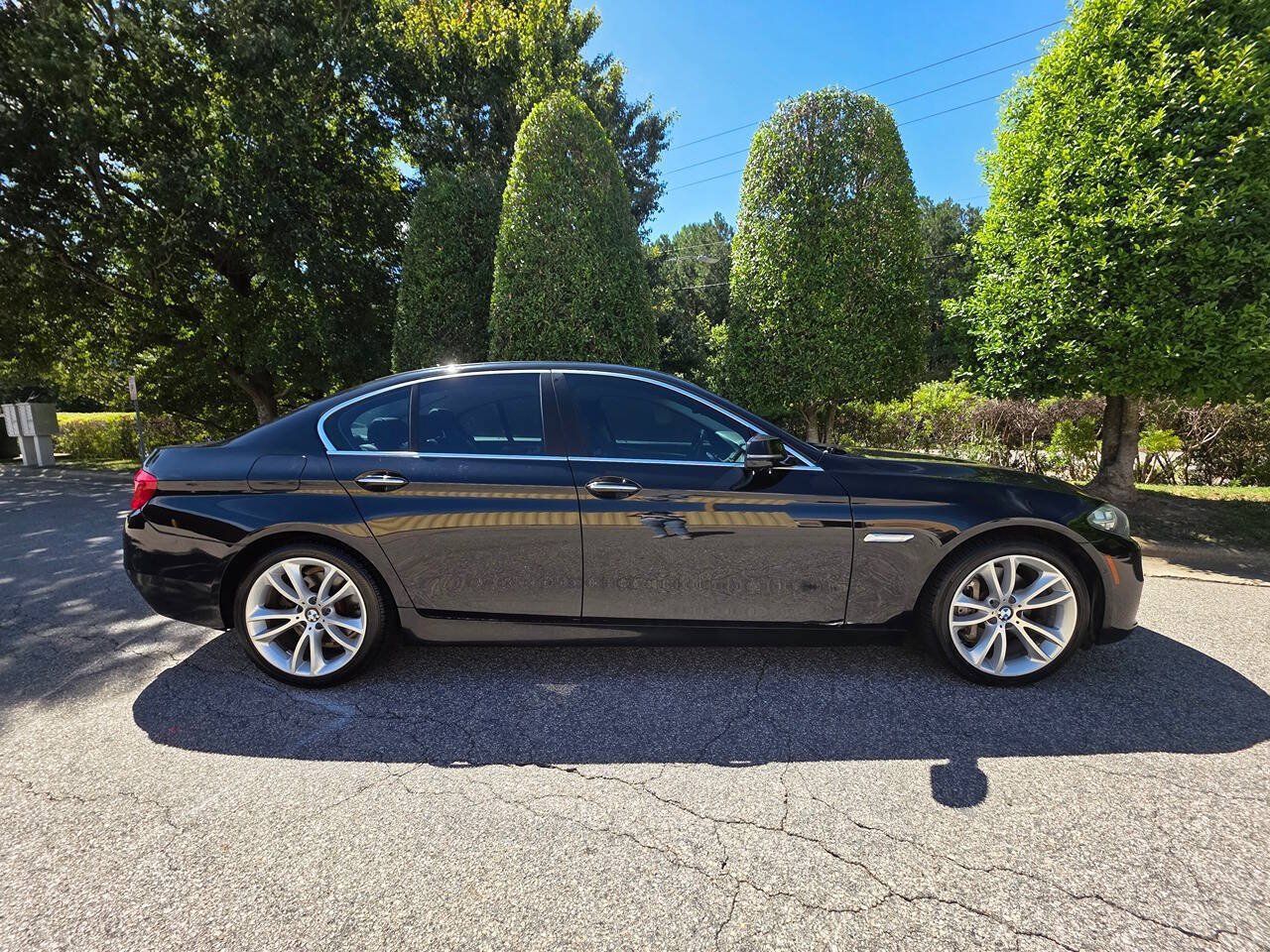 Used 2015 BMW 535i xDrive Sedan AWD/4WD image 6