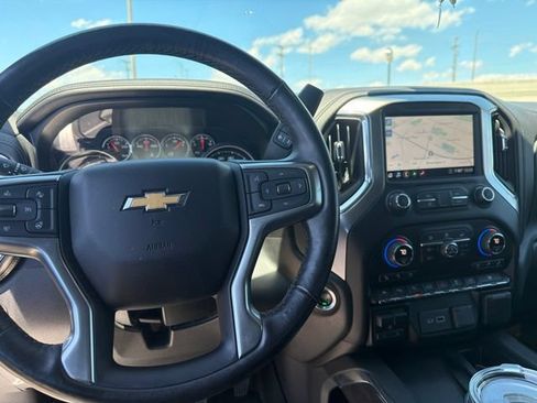 Used 2020 Chevrolet Silverado 1500 LTZ w/ LTZ Premium Package AWD/4WD image 7