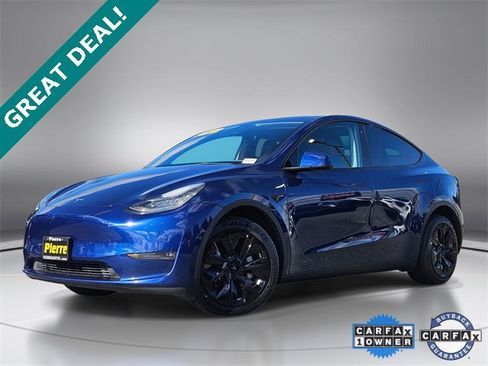 Used 2022 Tesla Model Y Long Range image 1
