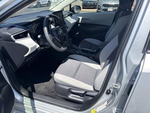 Used 2024 Toyota Corolla LE FWD image 17