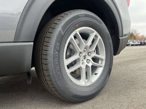 New 2026 Ford Explorer Active image 9