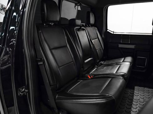 Used 2017 Ford F150 Lariat w/ Equipment Group 501A Mid AWD/4WD image 37
