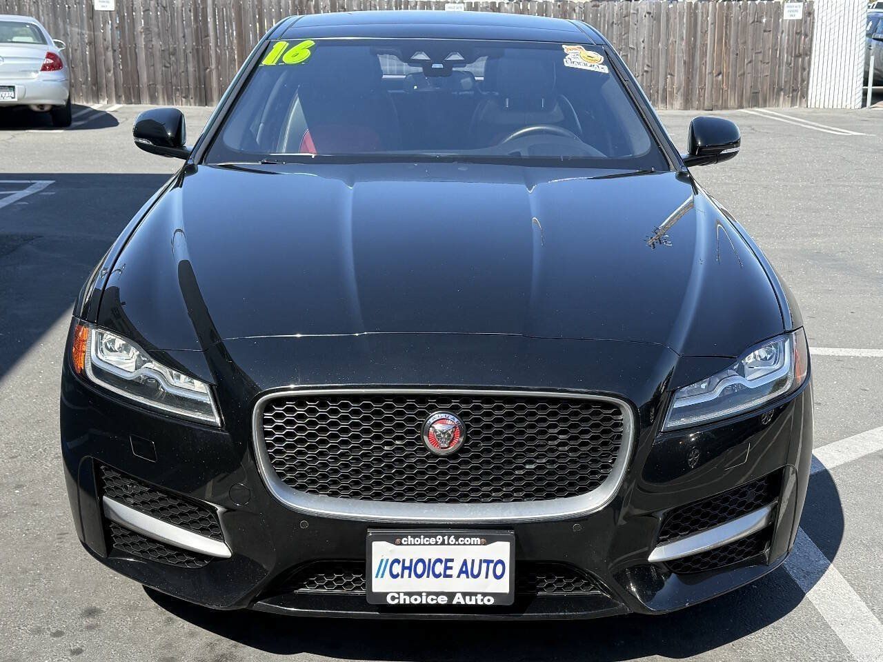 Used 2016 Jaguar XF R-Sport RWD image 2