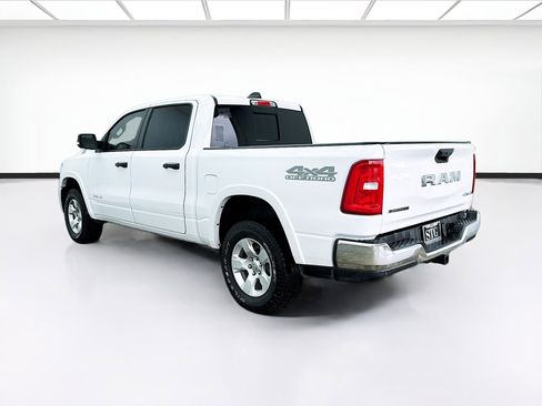 Used 2025 RAM 1500 Big Horn AWD/4WD image 6