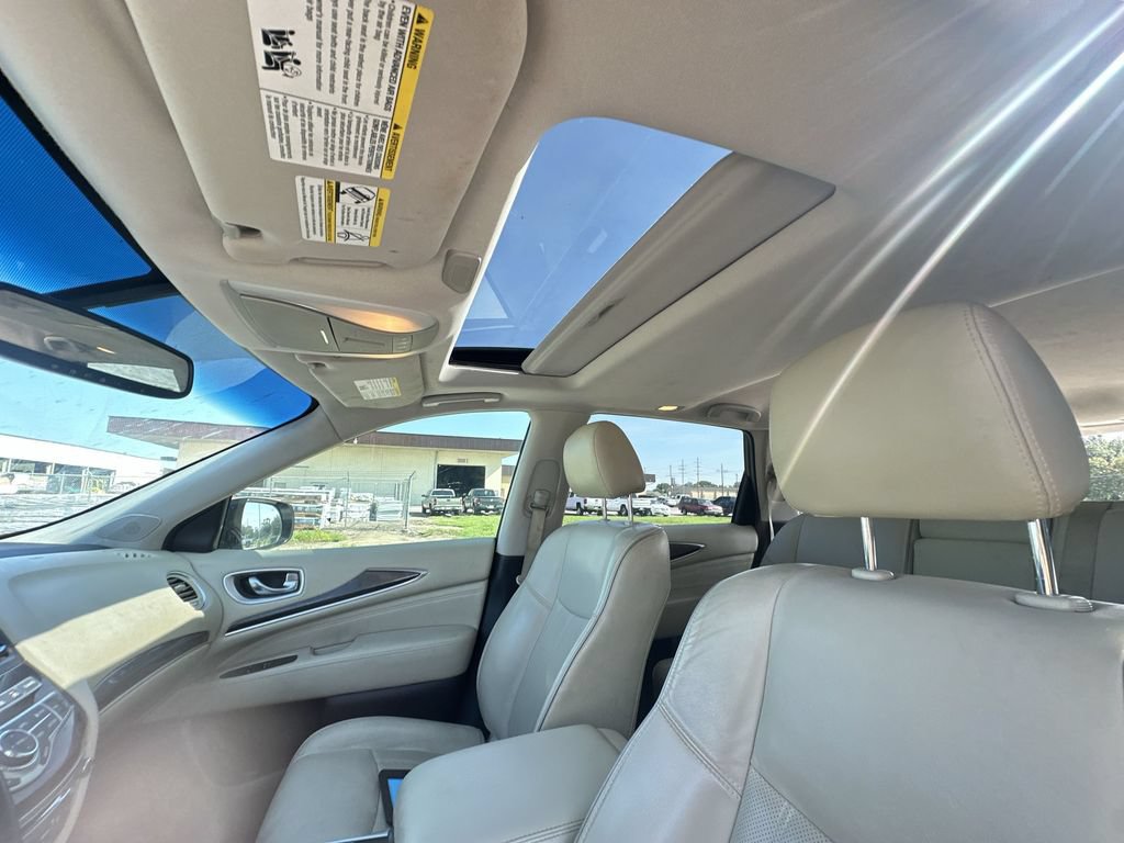 Used 2018 INFINITI QX60 FWD w/ Premium Package image 18