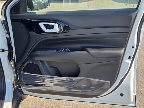 New 2026 Jeep Compass Latitude w/ Quick Order Package 29K image 4