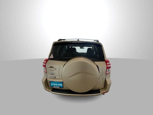 Used 2012 Toyota RAV4 4WD V6 w/ Upgrade Value Pkg image 7