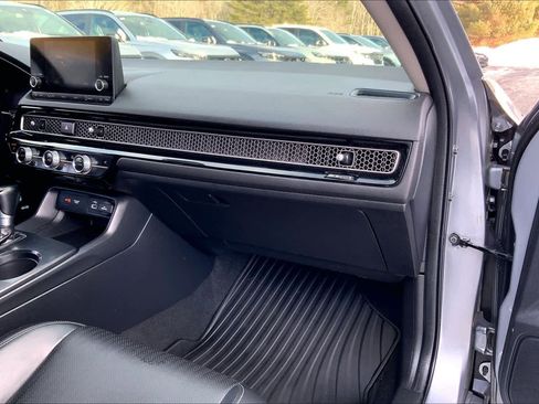 Used 2022 Honda Civic EX-L image 19