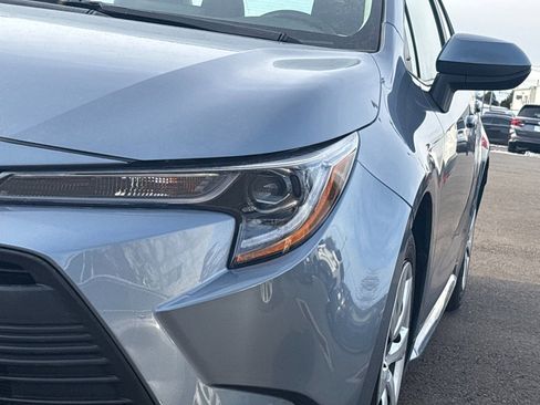 Used 2025 Toyota Corolla LE image 28