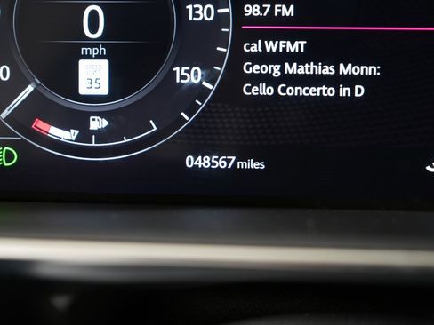 Used 2020 Land Rover Range Rover image 21