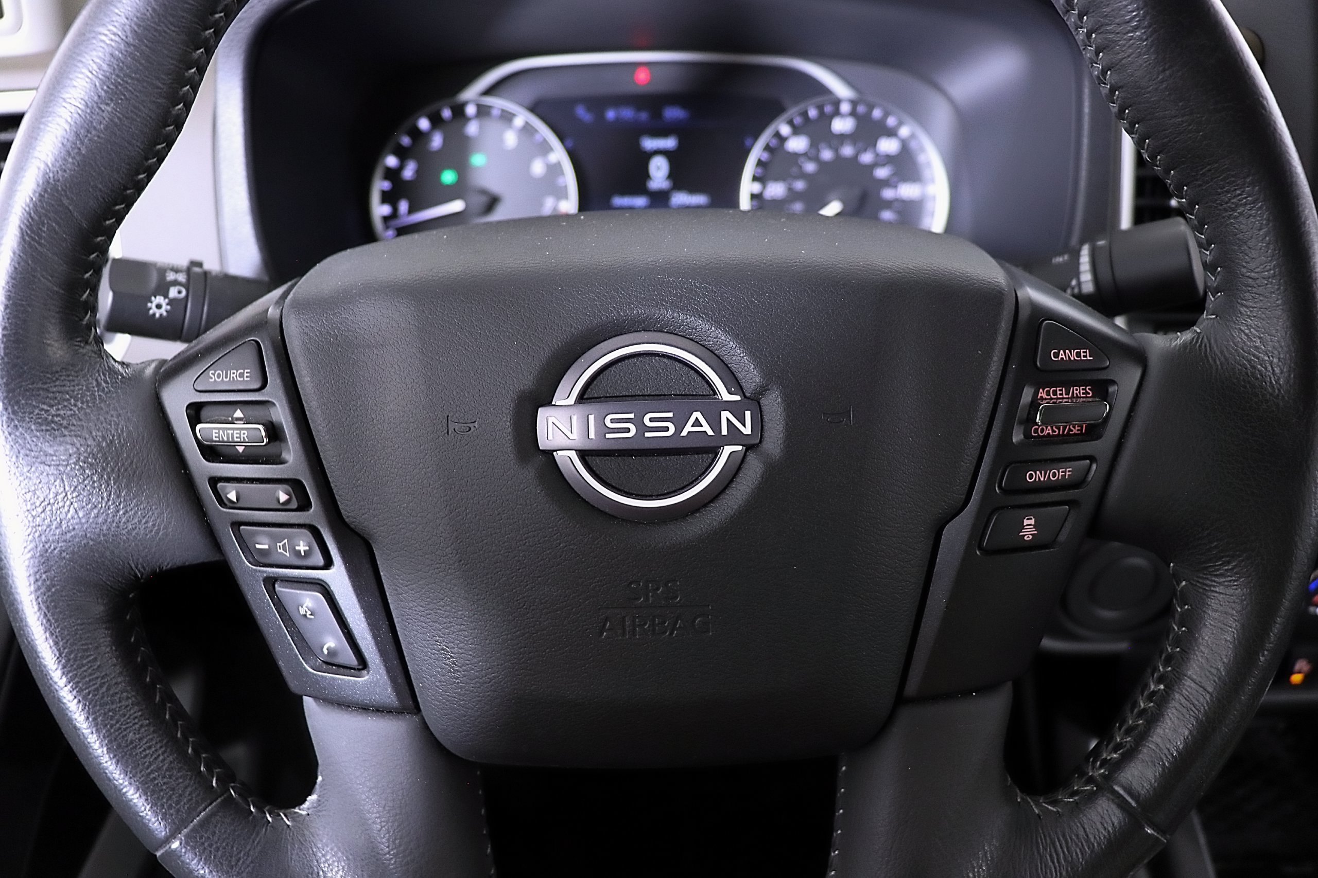 Used 2024 Nissan Frontier SV w/ SV Convenience Package RWD image 14