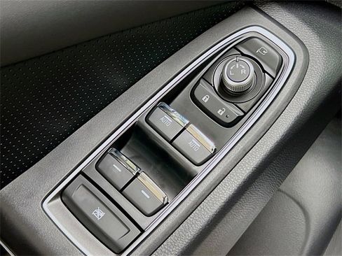 Used 2025 Subaru Ascent Touring image 24