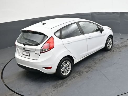 Used 2018 Ford Fiesta SE image 26