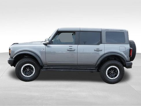 Used 2023 Ford Bronco Outer Banks w/ Sasquatch Package AWD/4WD image 9