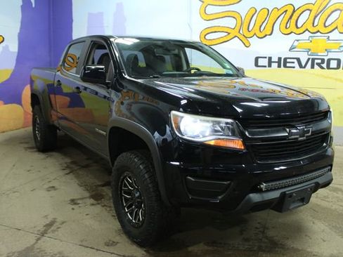 Used 2017 Chevrolet Colorado W/T w/ WT Convenience Package image 4