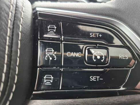 Used 2024 Jeep Grand Cherokee L Overland w/ Trailer Tow Package image 26