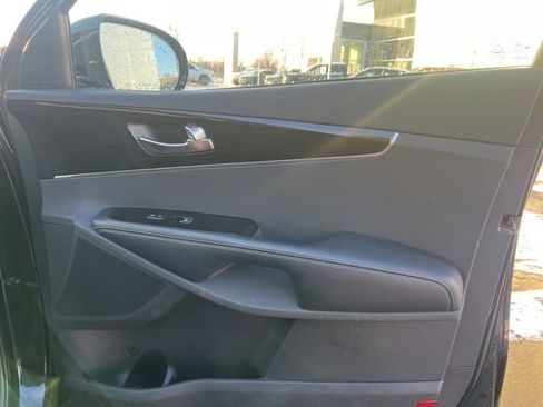 Used 2020 Kia Sorento EX image 7