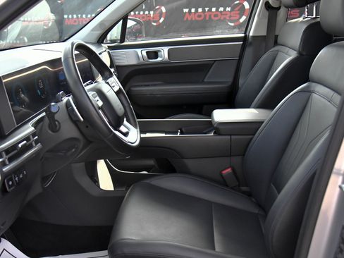 Used 2024 Hyundai Santa Fe SEL image 19