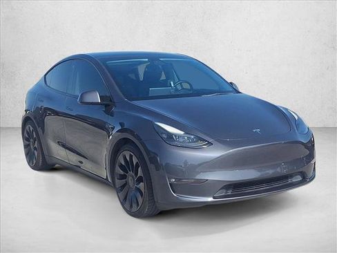 Used 2021 Tesla Model Y Performance AWD/4WD image 3