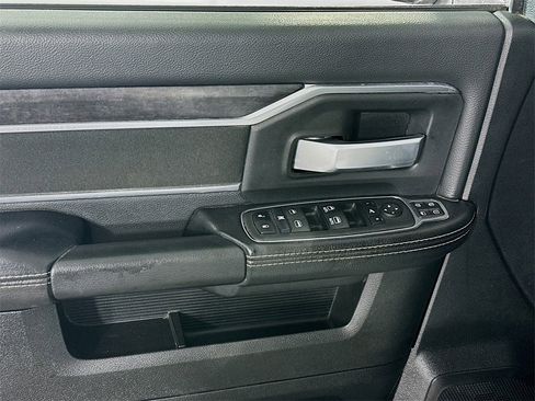 Used 2024 RAM 3500 Big Horn image 25