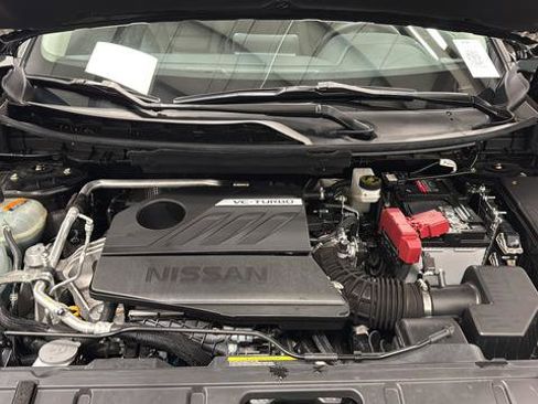 Used 2024 Nissan Rogue SV w/ SV Premium Package AWD/4WD image 26