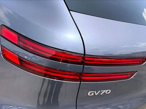 Used 2026 Genesis GV70 3.5T Sport Prestige AWD/4WD image 28