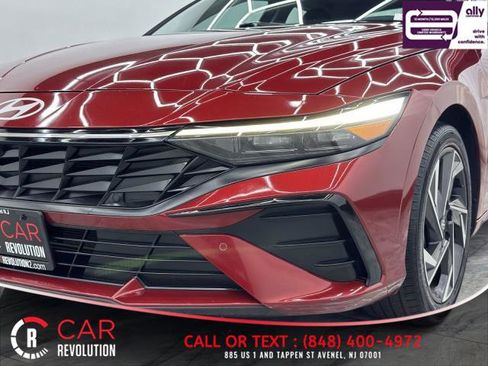 Used 2024 Hyundai Elantra Limited image 58