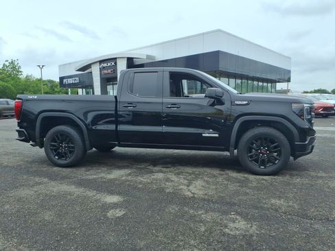 Used 2023 GMC Sierra 1500 Elevation AWD/4WD image 2