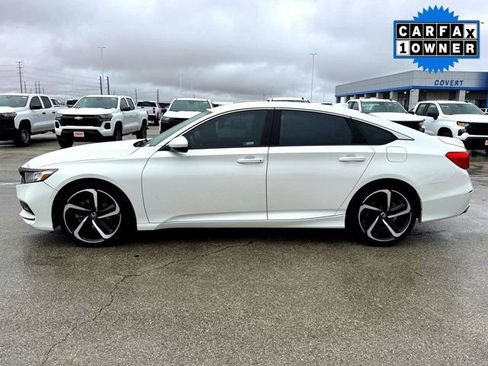 Used 2018 Honda Accord Sport image 12