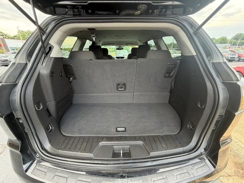 Used 2016 Chevrolet Traverse LT FWD image 9