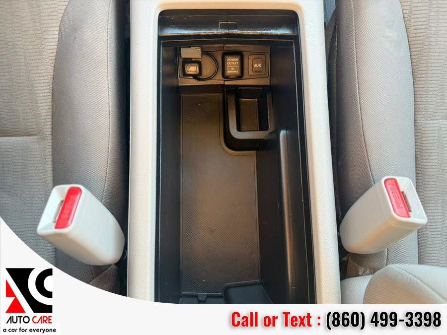 Used 2013 Honda CR-V LX image 24