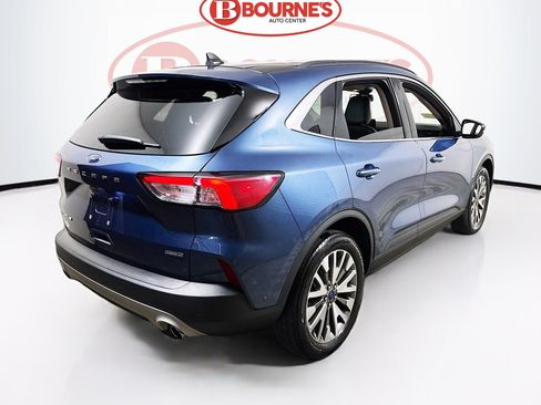 Used 2020 Ford Escape Titanium w/ Titanium Premium Package 2.0 AWD/4WD image 12