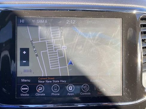 Certified 2021 Jeep Grand Cherokee Laredo X image 12