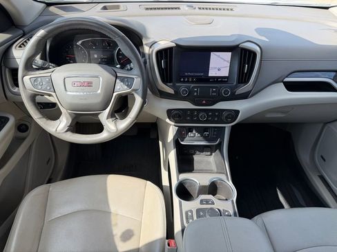 Used 2019 GMC Terrain Denali w/ Advanced Safety Package image 15