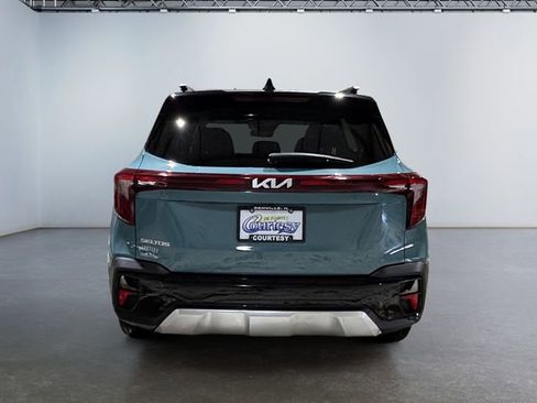 Used 2024 Kia Seltos S image 4