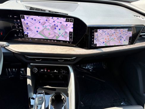 New 2025 Audi Q5 Prestige image 25