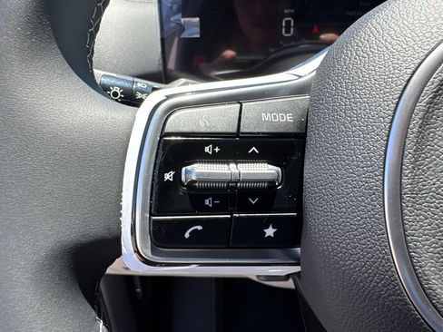 New 2025 Kia Sorento EX w/ Panoramic Sunroof Package image 24