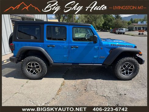 Used 2024 Jeep Wrangler Unlimited Rubicon AWD/4WD image 6