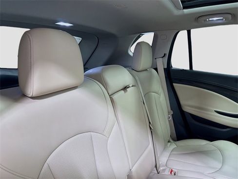 Used 2020 Buick Envision Essence w/ Experience Buick Package image 31