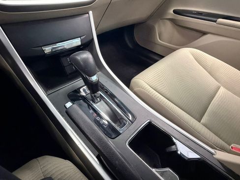 Used 2015 Honda Accord LX image 42