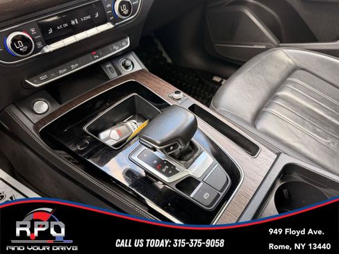 Used 2023 Audi Q5 2.0T Premium Plus w/ Premium Plus Package AWD/4WD image 27